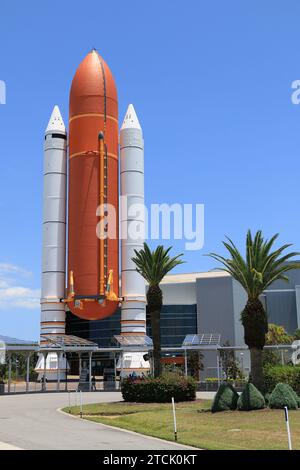 Kennedy Space Center Visitor Complex, Florida, Usa. Die zwei Raketenbooster des Raumschiffs Atlantis Stockfoto