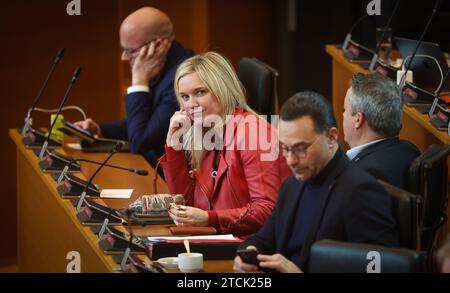 Namur, Belgien. Dezember 2023. PS' Sophie Pecriaux, Bild auf einer Plenartagung des wallonischen Parlaments in Namur am Mittwoch, den 13. September 2023. BELGA PHOTO VIRGINIE LEFOUR Credit: Belga News Agency/Alamy Live News Stockfoto