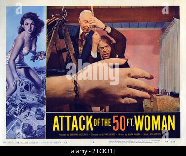 Angriff der 50 Fuß langen Frau (Alliierte Künstler, 1958). Vintage-Lobbykarte, Poster mit Allison Hayes, William Hudson und Yvette Vickers. Stockfoto