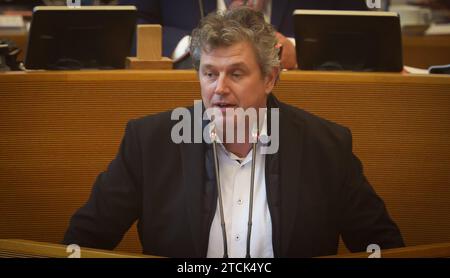 Namur, Belgien. Dezember 2023. Bild von HERRN Yves Evrard während einer Plenartagung des wallonischen Parlaments in Namur am Mittwoch, den 13. September 2023. BELGA PHOTO VIRGINIE LEFOUR Credit: Belga News Agency/Alamy Live News Stockfoto