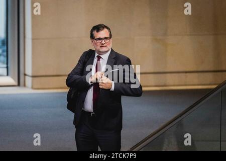 Berlin, Deutschland . Dezember 2023. Wolfgang Schmidt (SPD), Leiter des Bundeskanzleramtes, bei einer Sitzung des Deutschen Bundestages in Berlin am 13. Dezember 2023. Quelle: dpa/Alamy Live News Stockfoto