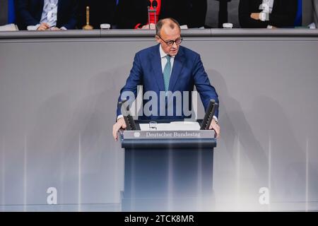 Berlin, Deutschland . Dezember 2023. Friedrich Merz, CDU-Parteivorsitzender, anlässlich einer Sitzung des Deutschen Bundestages in Berlin am 13. Dezember 2023. Quelle: dpa/Alamy Live News Stockfoto