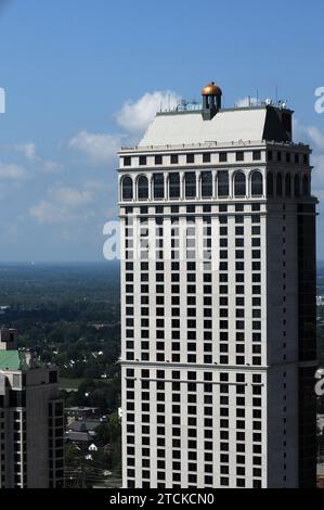 Falls View Casino vom Skylon Tower an den Niagarafällen aus gesehen. Stockfoto