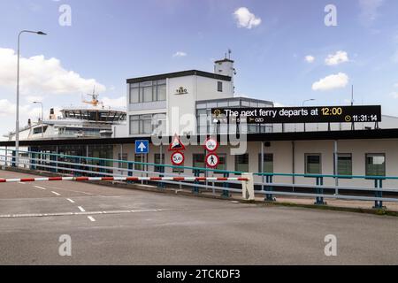 Fähre für die Überfahrt zwischen der Watteninsel Texel und dem Festland. Stockfoto