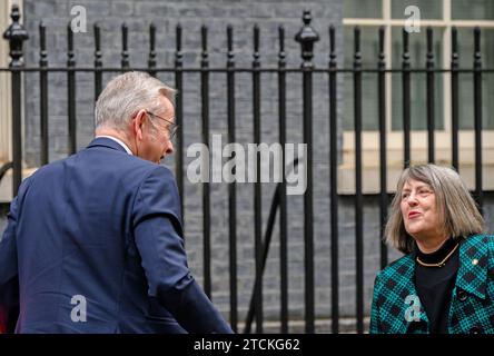 Michael Gove Abgeordneter (Con: Surrey Heath - Secretary of State for Levelling Up) und Fiona Bruce Abgeordneter (Sondergesandter des Premierministers für Religionsfreiheit o Stockfoto