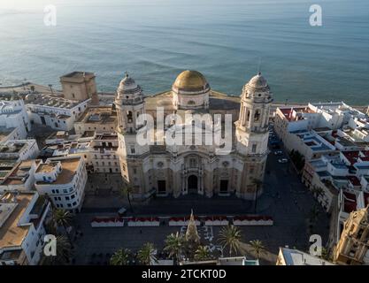 Aus der Vogelperspektive der Kathedrale vom Heiligen Kreuz von Cadiz, Spanien Stockfoto