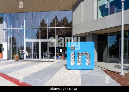 LinkedIn Hauptsitz am South Bay Campus in Mountain View, Kalifornien, USA Stockfoto