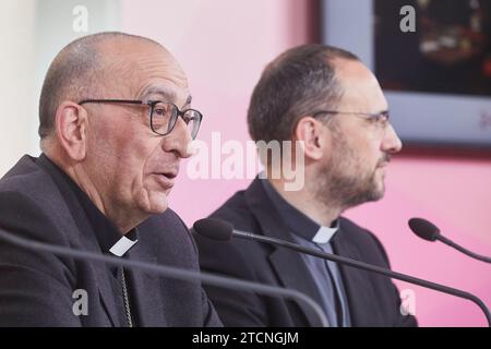 Madrid, 03.03.2020. Pressekonferenz des neu gewählten Präsidenten der Bischofskonferenz, Juan José Omella, in Begleitung des scheidenden Präsidenten, Ricardo Blázquez und José Gabriel Vera. Foto: Guillermo Navarro. ARCHDC. Quelle: Album / Archivo ABC / Guillermo Navarro Stockfoto