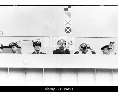 Die argentinische Militärjunta im Plenum (Massera, Agosti und Videla) überwacht 1978 einige Marinemanöver. Quelle: Album/Archivo ABC Stockfoto