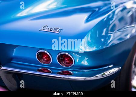 Nahaufnahme der Heckleuchten eines 1967 Chevrolet Corvette Sting Ray Sports Coupés Stockfoto