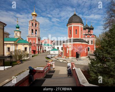 Gebiet des Vysokopetrowski-Klosters (hohes Kloster St. Peter). Moskau, Russland. Stockfoto