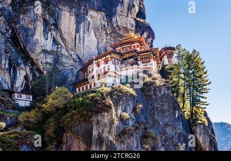 Paro Taktsang (oder Taktsang Palphug Kloster oder das Tigernest), eine heilige Vajrayana Himalaya buddhistische Klippe, obere Paro Tal, Bhutan Stockfoto