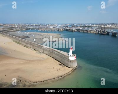 St. Marlo Frankreich Hafen Lighthouse Drohne, Luftfahrt Stockfoto