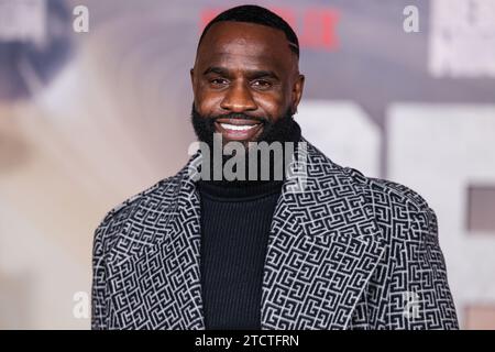 Hollywood, Usa. Dezember 2023. HOLLYWOOD, LOS ANGELES, KALIFORNIEN, USA - 13. DEZEMBER: Der Schauspieler Terrence Terrell kommt bei der Premiere von Netflix's „Rebel Moon - Part One: A Child of Fire“ am 13. Dezember 2023 im TCL Chinese Theatre IMAX in Hollywood, Los Angeles, Kalifornien. (Foto: Xavier Collin/Image Press Agency) Credit: Image Press Agency/Alamy Live News Stockfoto