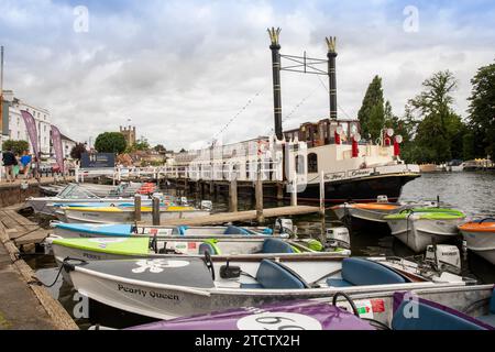 Großbritannien, England, Oxfordshire, Henley on Thames, „Paddeldampfer“ New Orleans Passagierausflugsboot auf der Themse Stockfoto