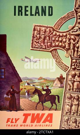 Vintage Travel Poster Ireland TWA Lockheed Constellation Celtic Cross 1950 Stockfoto