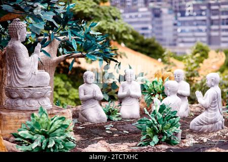 Phap Vien Minh Dang Quang Pagode. Der Buddha predigte seine erste Predigt an die fünf Mönche im Hirschpark in Varanasi. Ho-Chi-Minh-Stadt. Vietnam. Stockfoto