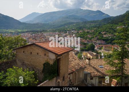 Celano, historische Stadt in der Provinz L Aquila, Abruzzen, Italien Stockfoto