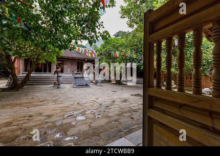 Die Tempel der Tam Coc-Höhlen in Vietnam Stockfoto