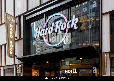 Das Hard Rock Hotel in New York befindet sich in Midtown Manhattan zwischen dem Theaterviertel und der Radio City Music Hall. Stockfoto