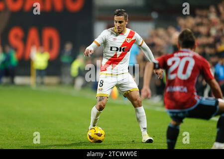 Madrid, Spanien. Dezember 2023. Oscar Torejo (Rayo) Fußball/Fußball : spanisches Spiel "LaLiga EA Sports" zwischen Rayo Vallecano 0-0 RC Celta de Vigo im Estadio de Vallecas in Madrid, Spanien. Quelle: Mutsu Kawamori/AFLO/Alamy Live News Stockfoto