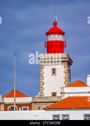 Der Leuchtturm von Cabo da Roca (Farol do Cabo da Roca) ist ein Leuchtturm am westlichsten Punkt des europäischen Kontinents in Sintra Portugal Stockfoto