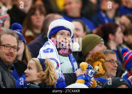 14. Dezember 2023; Stamford Bridge, London, England: UEFA Womens Champions League Football, Chelsea versus Hacken Women; Chelsea Fans Stockfoto