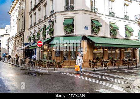 Camille, ein Bistro, Restaurant in der Rue des Francs Bourgeois im Marais-Viertel von Paris, Frankreich Stockfoto