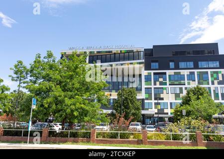 Wagga Wagga Basiskrankenhausgebäude im Stadtzentrum, regionales New South Wales, Australien Stockfoto