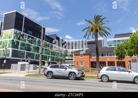 Wagga Wagga Basiskrankenhausgebäude im Stadtzentrum, regionales New South Wales, Australien Stockfoto