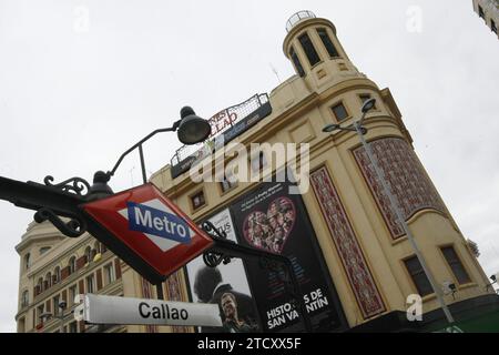 Madrid 02-19-2010 Fassade des Callao-Kinos anlässlich des hundertjährigen Jubiläums der Gran Via Foto Jaime Garcia Archdc. Quelle: Album / Archivo ABC / Jaime García Stockfoto