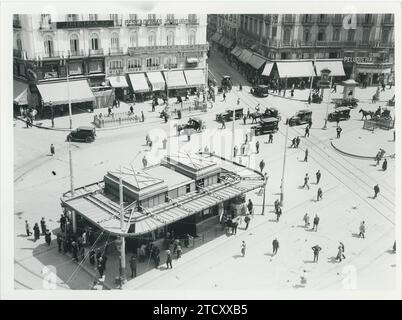Madrid, 1925. Ein interessanter Blick aus der Vogelperspektive auf die Puerta del Sol. Quelle: Album/Archivo ABC Stockfoto