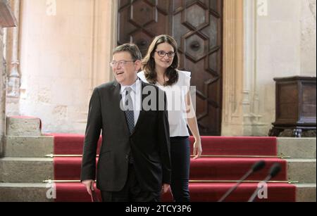 Valencia, 29.06.2015. Ximo Puig und Monica Oltra im Palau de la Generalitat. Foto: Rober Solsona Archdc. Quelle: Album / Archivo ABC / Rober Solsona Stockfoto