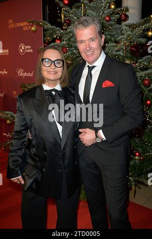 Jenny Jürgens und John Jürgens bei der 29. JosÃ Carreras Gala 2023 in der Medienstadt Leipzig. Leipzig, 14.12.2023 *** Jenny Jürgens und John Jürgens auf der 29 JosÃ Carreras Gala 2023 in der Medienstadt Leipzig Leipzig, 14 12 2023 Foto:XF.xKernx/xFuturexImagex carreras Gala 3283 Stockfoto