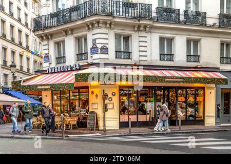 Faubourg 34, ein trendiges Eckbistro in der Rue du Faubourg Montmartre im 9. Arrondissement von Paris, Frankreich Stockfoto