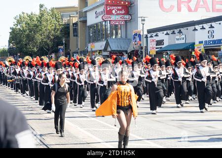 Eine der Marschkapellen in san francsico während der Flottenwoche. Stockfoto