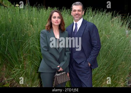 Matilde Gioli und Luca Argentero bei Photocall zur 3. Staffel der Rai TV-Serie DOC - Nelle tue mani / DOC - es liegt in deinen Händen in der Rai Zentrale Viale Mazzini. ROM, 15.12.2013 *** Matilde Gioli und Luca Argentero beim Fotobesuch für Staffel 3 der Rai TV-Serie DOC Nelle tue mani DOC liegt in Ihren Händen im Rai-Hauptsitz Viale Mazzini Rome, 15 12 2013 Foto:XA.XM.xTinghinox/xFuturexImagex doc 3243 Stockfoto