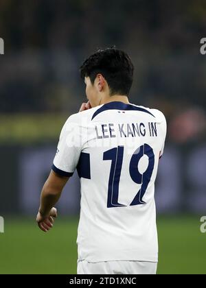 DORTMUND - Kang-in Lee von Paris Saint-Germain beim Spiel der UEFA Champions League Gruppe F zwischen Borussia Dortmund und Paris Saint-Germain im Signal Iduna Park am 13. Dezember 2023 in Dortmund. ANP | Hollandse Hoogte | Bart Stoutjesdijk Stockfoto