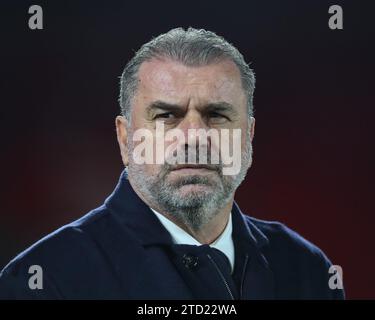 Ange Postecoglou Manager von Tottenham Hotspur sieht beim Premier League-Spiel Nottingham Forest gegen Tottenham Hotspur am 15. Dezember 2023 in Nottingham, Großbritannien, am 15. Dezember 2023 in Nottingham, Großbritannien. (Foto: Gareth Evans/News Images/SIPA USA) Stockfoto