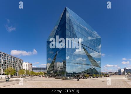 Ein Bild vom 3XN Cube Berlin-Gebäude. Stockfoto