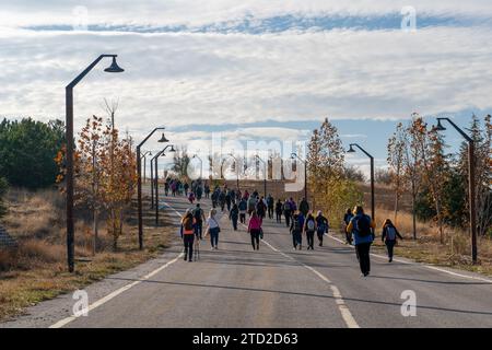 Ankara, Türkei - 2. Dezember 2023: Wandern im nationalen botanischen Garten der Türkei (Türkiye Milli Botanik Bahcaesi auf Türkisch) Stockfoto