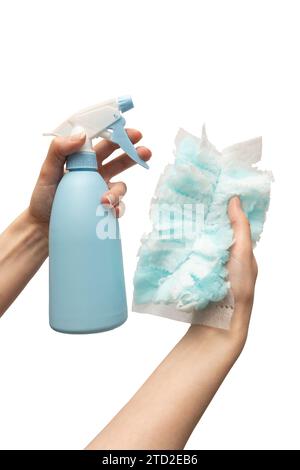 Kunststoff-Sprühflasche in der Hand isoliert auf weißem Hintergrund. Sprühen Sie die Flasche in der Hand auf weißem Hintergrund. Stockfoto