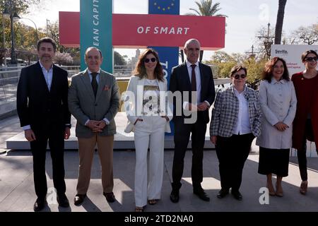 Sevilla, 24.03.2023. Vorstellung von Sevilla als europäische Hauptstadt des intelligenten Tourismus unter Beteiligung des Bürgermeisters Antonio Muñoz im Mehrzweckraum des Besucherservicezentrums (Marqués de Contadero). An der Veranstaltung nahmen die Europäische Kommission und die Schauspielerin Maribel Verdú als Botschafterin Teil. Foto: Manuel Gómez. ARCHSEV. Quelle: Album / Archivo ABC / Manuel Gómez Stockfoto