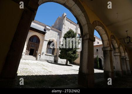 Rascafría (Madrid), 21.06.2016. Bericht für Plan B in Madrid Stadt Rascafría und Umgebung. Auf dem Bild befindet sich das Königliche Kloster Santa María de El Paular. Foto: Jaime García ARCHDC. Quelle: Album / Archivo ABC / Jaime García Stockfoto