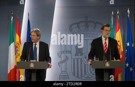 Madrid, 27.01.2017. Der Regierungspräsident Mariano Rajoy empfängt seinen italienischen Amtskollegen Paolo Gentiloni im Palast von Moncloa. Foto: Ángel de Antonio ARCHDC. Quelle: Album / Archivo ABC / Ángel de Antonio Stockfoto