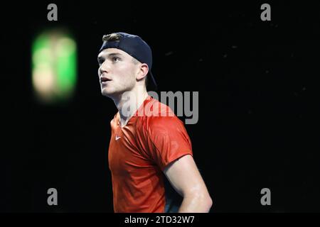 London, Großbritannien. Dezember 2023. Jack 'The Power' Draper während seines Spiels gegen Holger 'The Viking' Rune während der UTS London Tennis im Excel Centre, London Docklands, Großbritannien am 15. Dezember 2023. Foto von Joshua Smith. Nur redaktionelle Verwendung, Lizenz für kommerzielle Nutzung erforderlich. Keine Verwendung bei Wetten, Spielen oder Publikationen eines einzelnen Clubs/einer Liga/eines Spielers. Quelle: UK Sports Pics Ltd/Alamy Live News Stockfoto