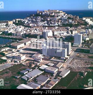 04/25/2019. Ibiza, Juni 1969. Blick auf Ibiza aus einem Hubschrauber. Quelle: Album / Archivo ABC / Jaime Pato Stockfoto