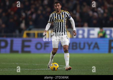 Genua, Italien, 15. Dezember 2023. Danilo von Juventus während des Spiels der Serie A bei Luigi Ferraris, Genua. Der Bildnachweis sollte lauten: Jonathan Moscrop / Sportimage Stockfoto