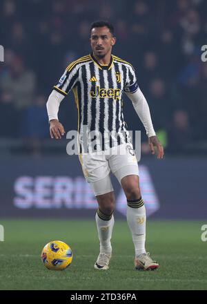 Genua, Italien, 15. Dezember 2023. Danilo von Juventus während des Spiels der Serie A bei Luigi Ferraris, Genua. Der Bildnachweis sollte lauten: Jonathan Moscrop / Sportimage Stockfoto