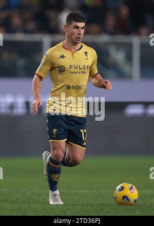 Genua, Italien, 15. Dezember 2023. Ruslan Malinovskyi vom CFC Genua während des Spiels der Serie A bei Luigi Ferraris, Genua. Der Bildnachweis sollte lauten: Jonathan Moscrop / Sportimage Stockfoto